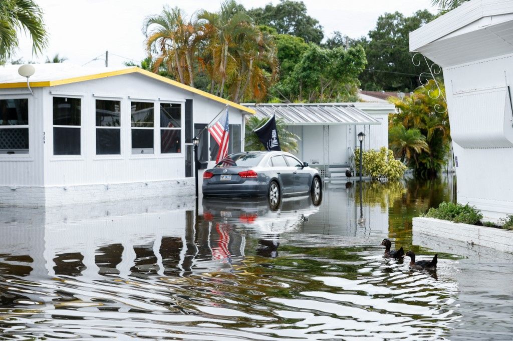 Aftermath of heavy rain and flood in Miami
hurrikán
Florida