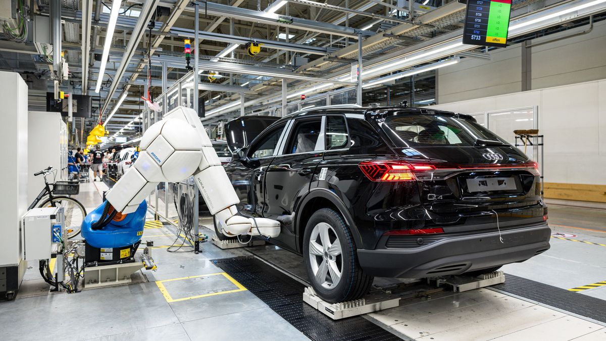 A gyengélkedő német autóipar is fokozza a feszültségeket a kormányon belül