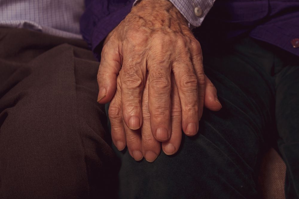 Aged,Hands.,Support,In,Old,Marriage,Couple.,Elderly,Helping,Hands.