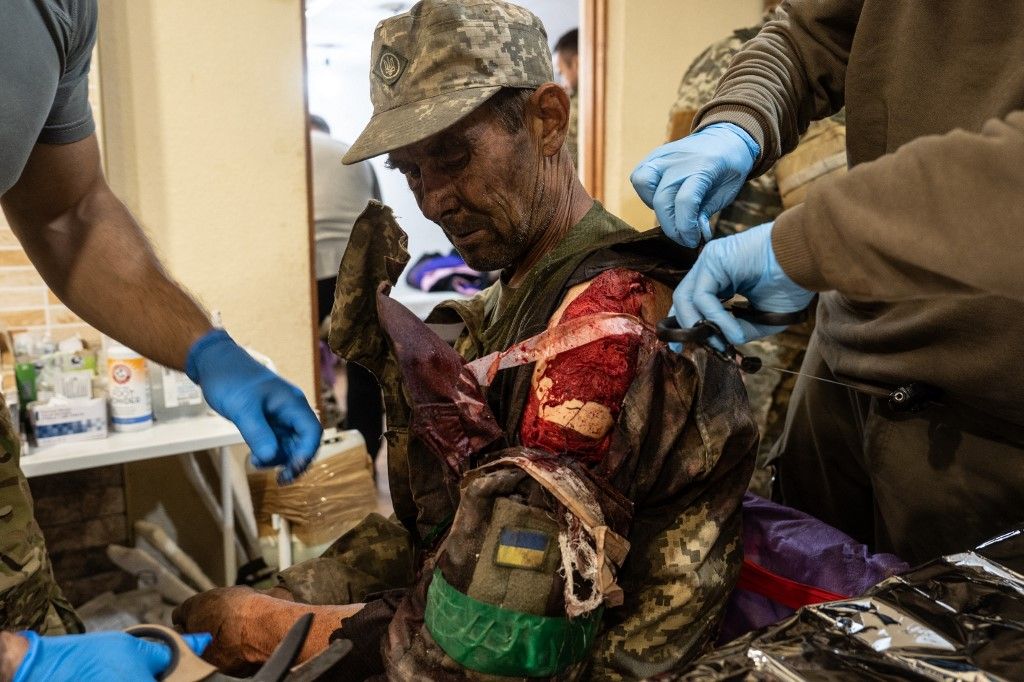 Ukrainian army medics treat wounded soldiers in stabilization point in Pokrovsk