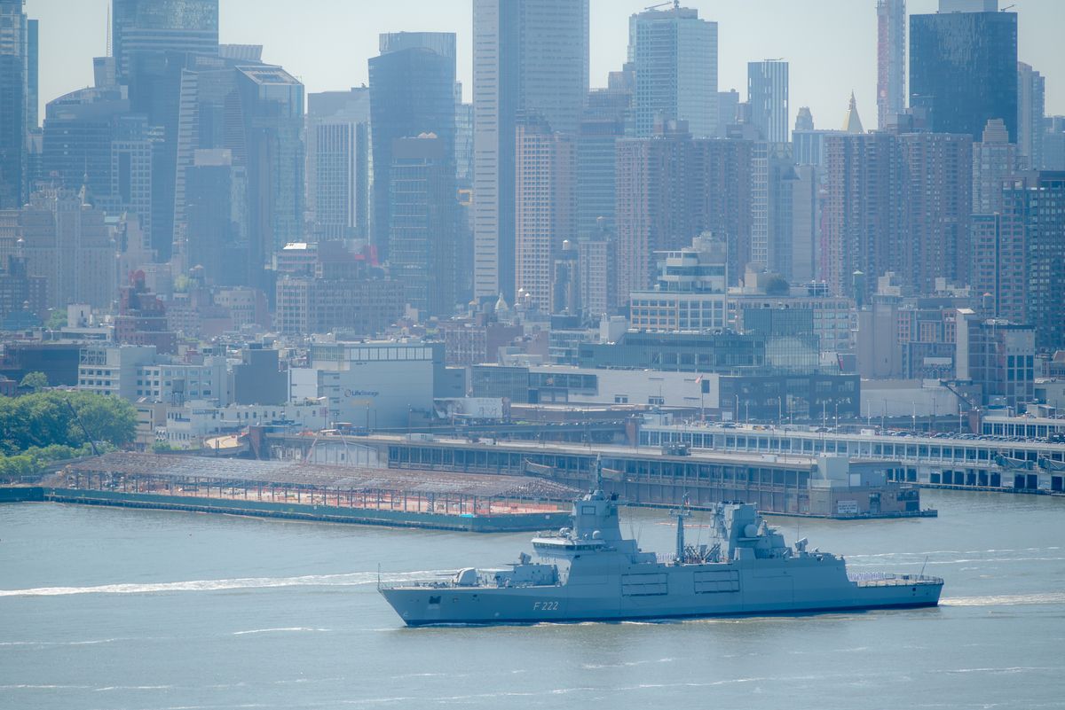 New York Fleet Week 2024, Baden-Württemberg-class frigate FGS Baden-Württemberg (F-222) from Germany
tajvani-szoros