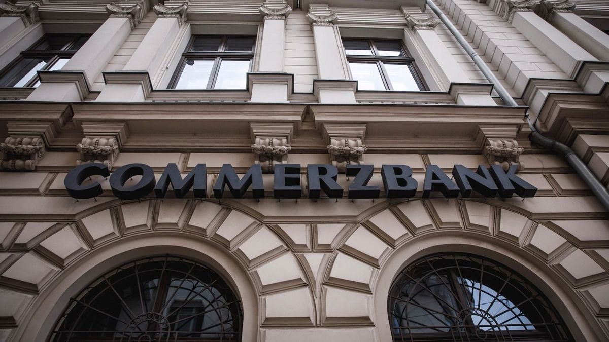 A Commerzbank ellenáll, a piacnak viszont tetszene a páneurópai bankfúzió