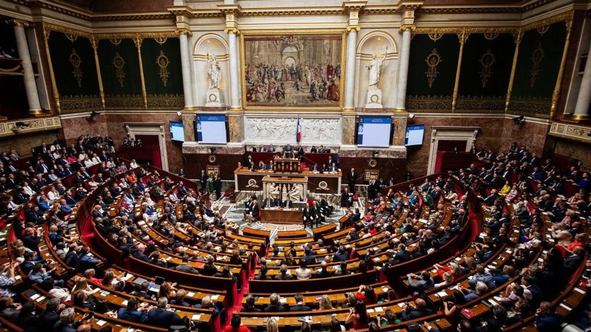 Költségvetési megszorításokra készül Franciaország