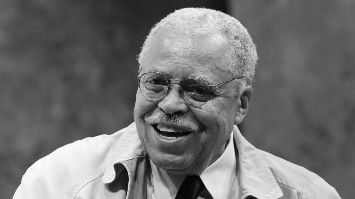 Elhunyt James Earl Jones, Darth Vader és Mufasa legendás hangja