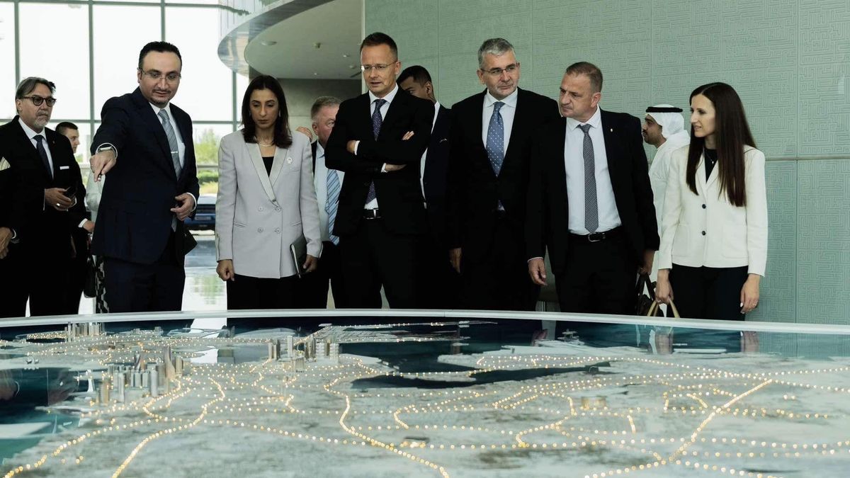 A világ egy leglátványosabb Forma–1-es versenyén magyar szolgáltatással lehet fizetni