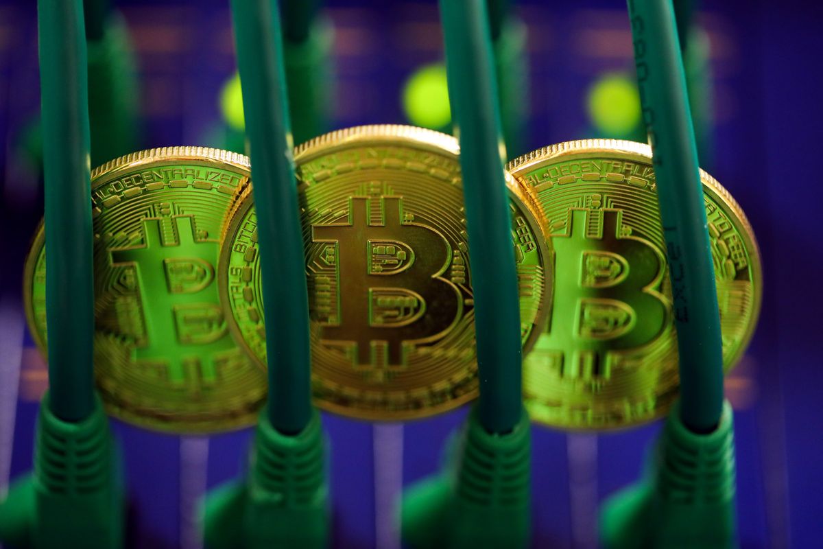 Bitcoins As Cryptocurrency Halts Decline After Drubbing on China's Offerings Ban