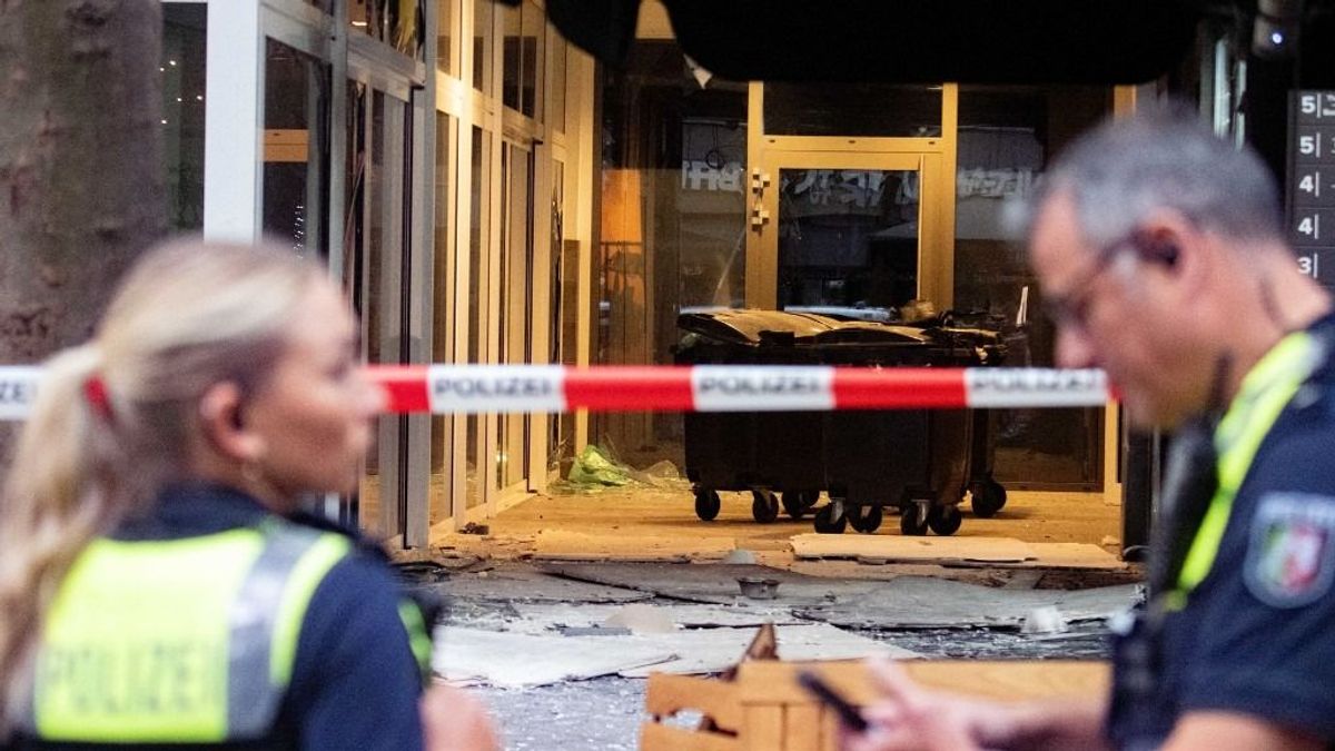 Szándékos robbantás történt Köln belvárosában (videóval)