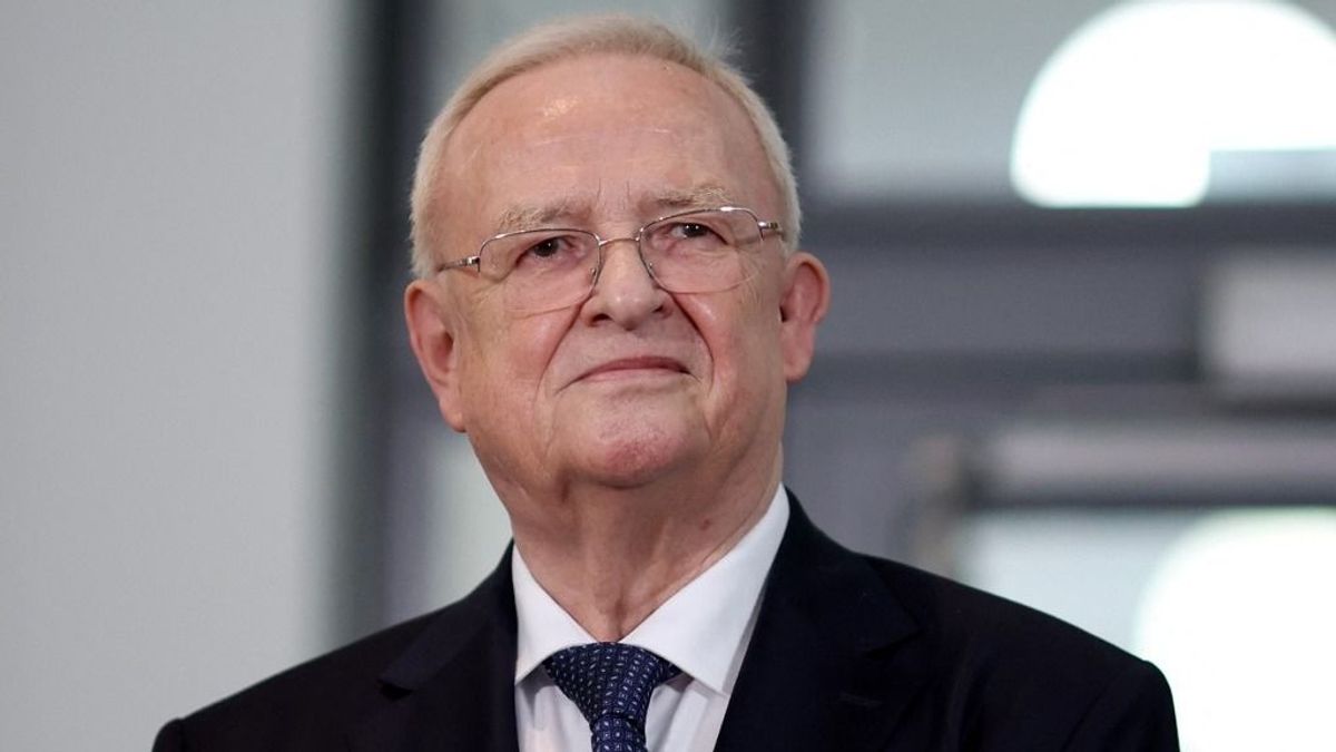 Dízelbotrány: A volt Volkswagen-vezér is a bíróság elé került