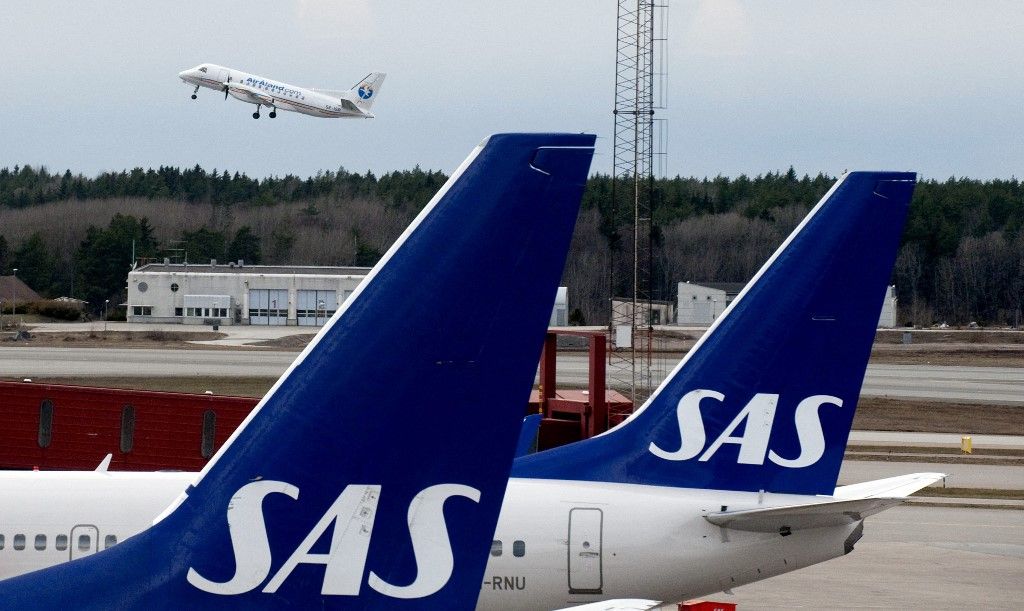 SWEDEN-ICELAND-VOLCANO-AVIATION-AIRPORT