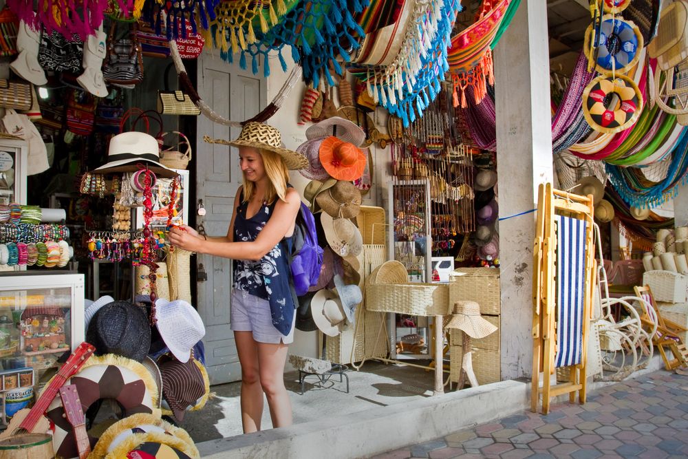 Manabi,,Ecuador,-,June,1,,2012:,Unidentified,Happy,Female,Tourist