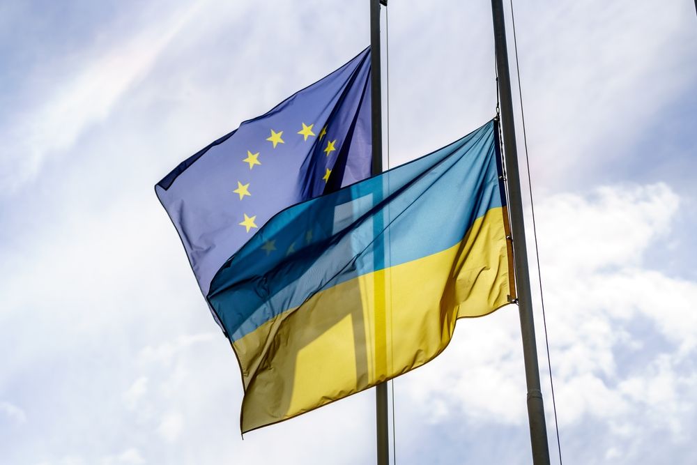 Ukrainian,And,European,Union,Flags,On,Masts