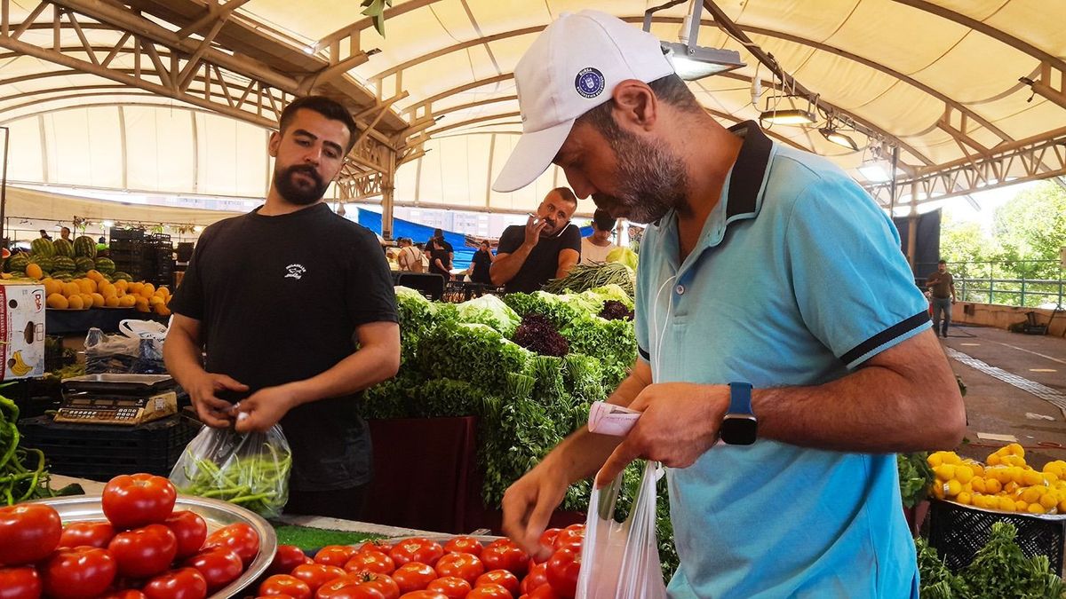 Miután normalizálódik a török gazdaságpolitika, máris lassul az infláció