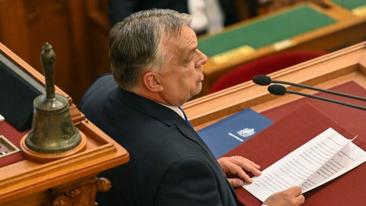 Hétfőn indul a parlamenti ülésszak – várhatóan Orbán Viktorral