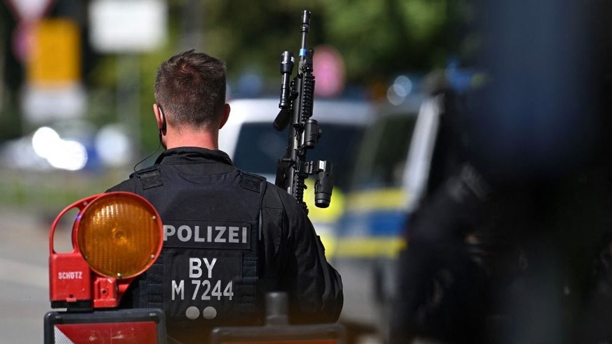 Hiába találtak iszlamista propagandát a müncheni merénylőnél korábban, futni hagyták az osztrák hatóságok