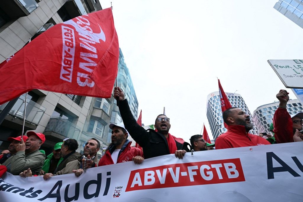 Automotive workers stage demonstration march in Brussels
Kínai dömpingáru ellen tüntettek Brüsszelben.