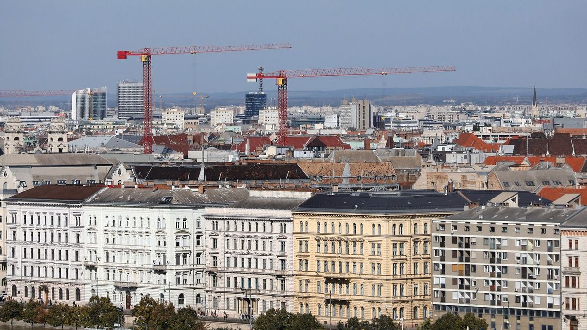 IMF: a magyar jövedelem egyre közelebb az EU-hoz, de Budapest kivételezett