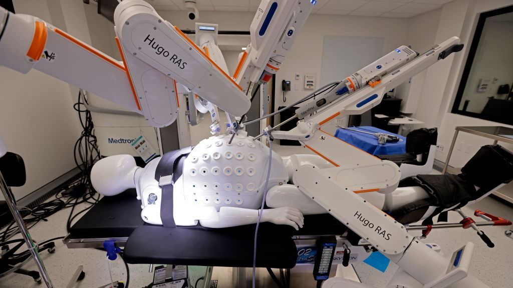 Boston, MA - July 23: In a July demonstration, Medtronic showed how its Hugo platform allows doctors to use robotic arms equipped with instruments and cameras to perform procedures in the lower part of the body. (Photo by Pat Greenhouse/The Boston Globe via Getty Images)                                                                                                                