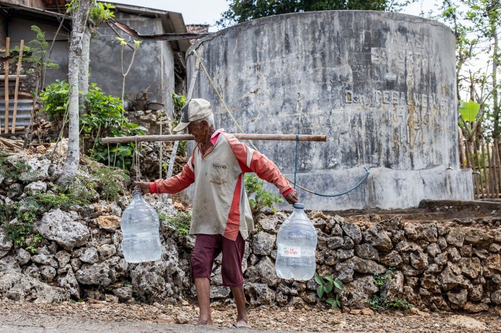 Indonesian Villagers Needed Clean Water During Drought Season