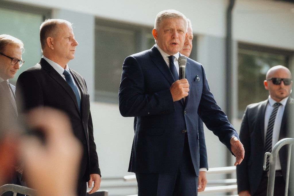 Slovak PM Robert Fico's first visit to Handlova since assassination attempt months ago