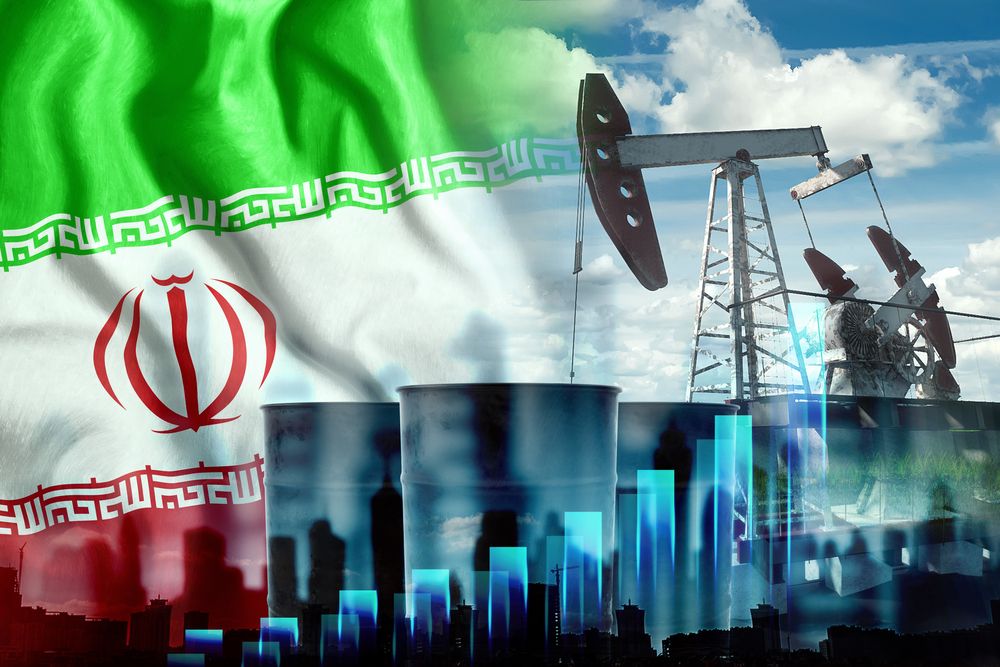 Image,Of,The,Iranian,Flag,,Oil,Pump,Rig,And,Barrels, irán, olaj, izrael