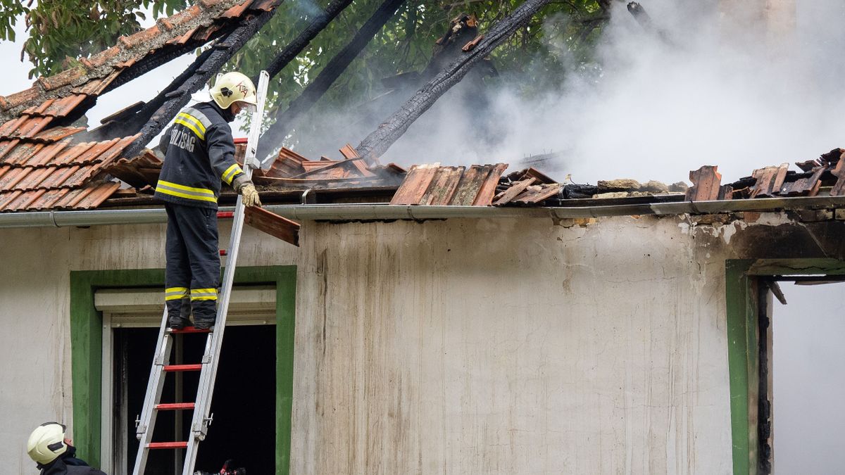 Akiktől nem sajnáljuk: 1,7 milliárd forintot kaptak az önkéntes tűzoltók 