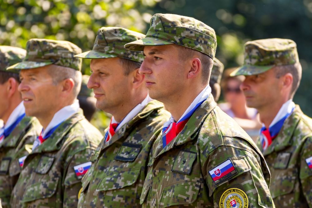 Banska,Bystrica,,Slovakia,-,August,29,,2019:,Military,Parade,Of
Szlovákia, hadsereg, szlovák