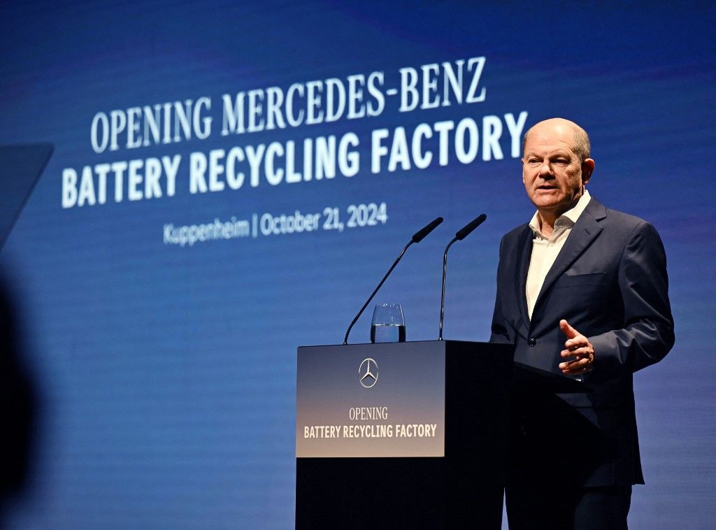 Opening ceremony Mercedes-Benz battery recycling factory