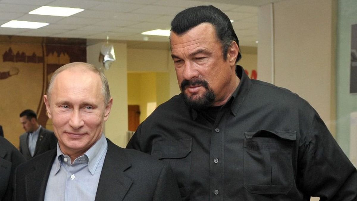 Steven Seagal kijelentette, kész harcolni Oroszországért és meg is halna Putyinért