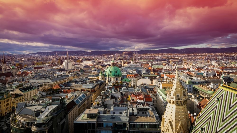 The,Landscape,City,View,In,Vienna,Skyline,With,St.,Stephen's