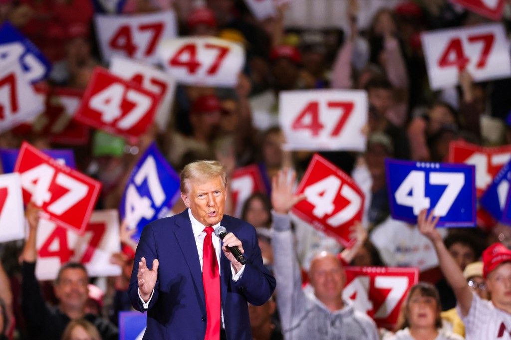 Republican presidential nominee Donald Trump holds town hall
Amerikai Egyesült Államok
választás