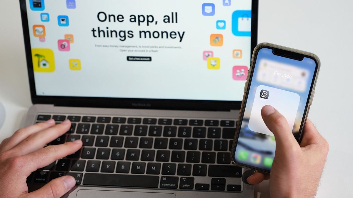 Az MNB szerint a Revolut 1,5 millió ügyfele megérdemel egy bankot