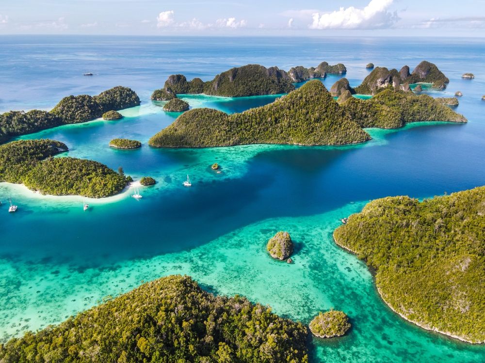 Raja Ampat, Aerial View,Of,The,Wayag,Islands
úticél