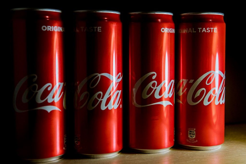 Coca-Cola Company Threatens To Stop Investments And Hiring In View Of The 'Sugar Tax'
cég