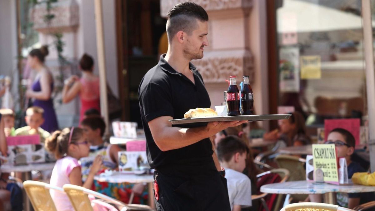 Felszolgálási díj: maximum 15 vagy 20 százalék lehet januártól