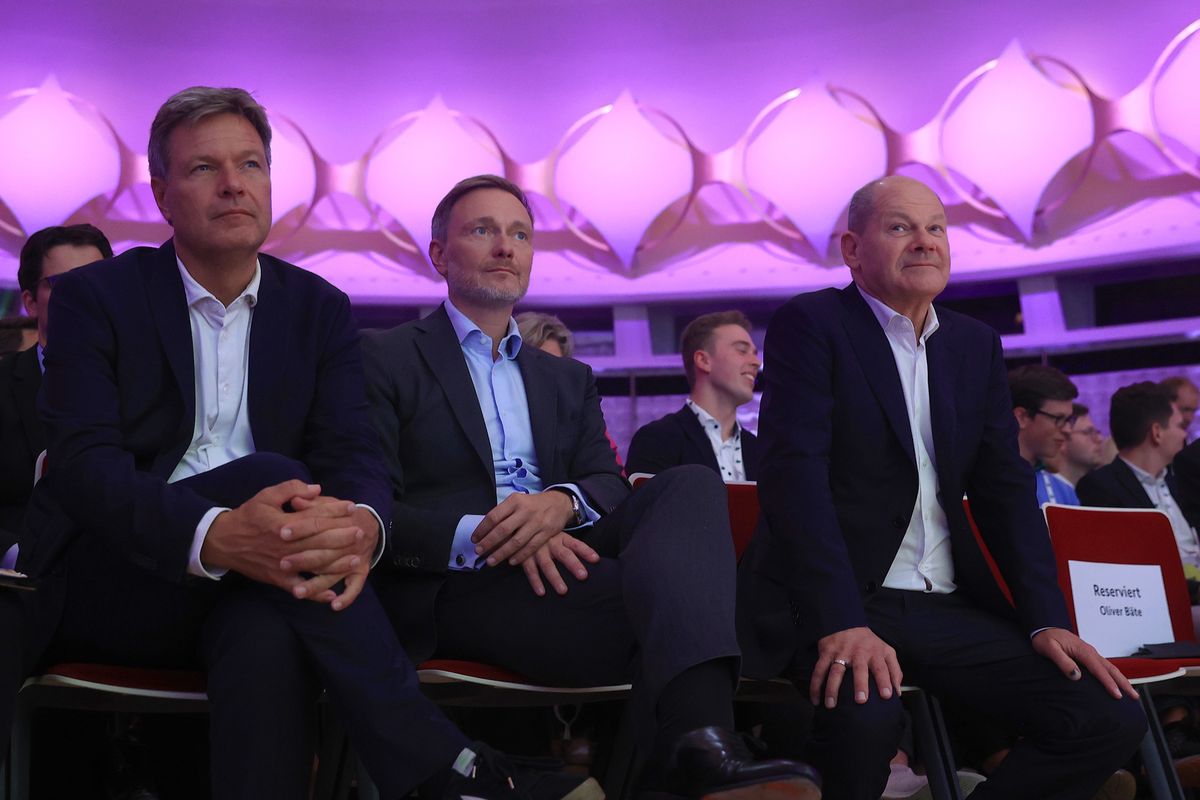 Key Speakers At Startups Forum, Robert Habeck, left, Christian Lindner, center, and Olaf Scholz. 