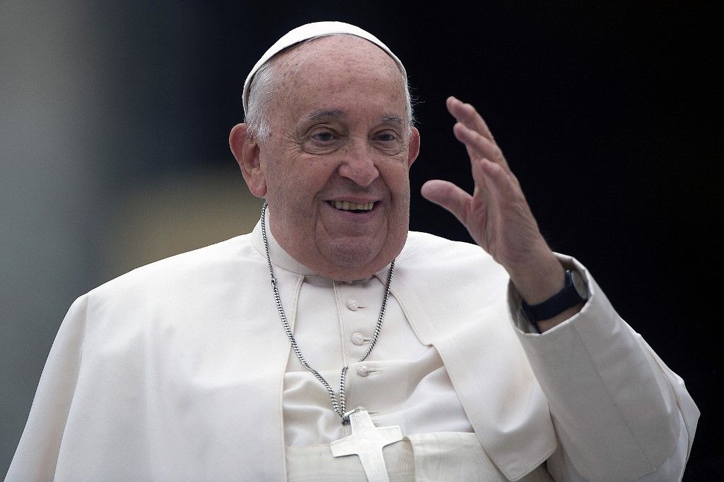 POPE FRANCIS DURING THE WEEKLY GENERAL AUDIENCE AT ST PETER S SQUARE IN THE VATICAN - 2024/10/16