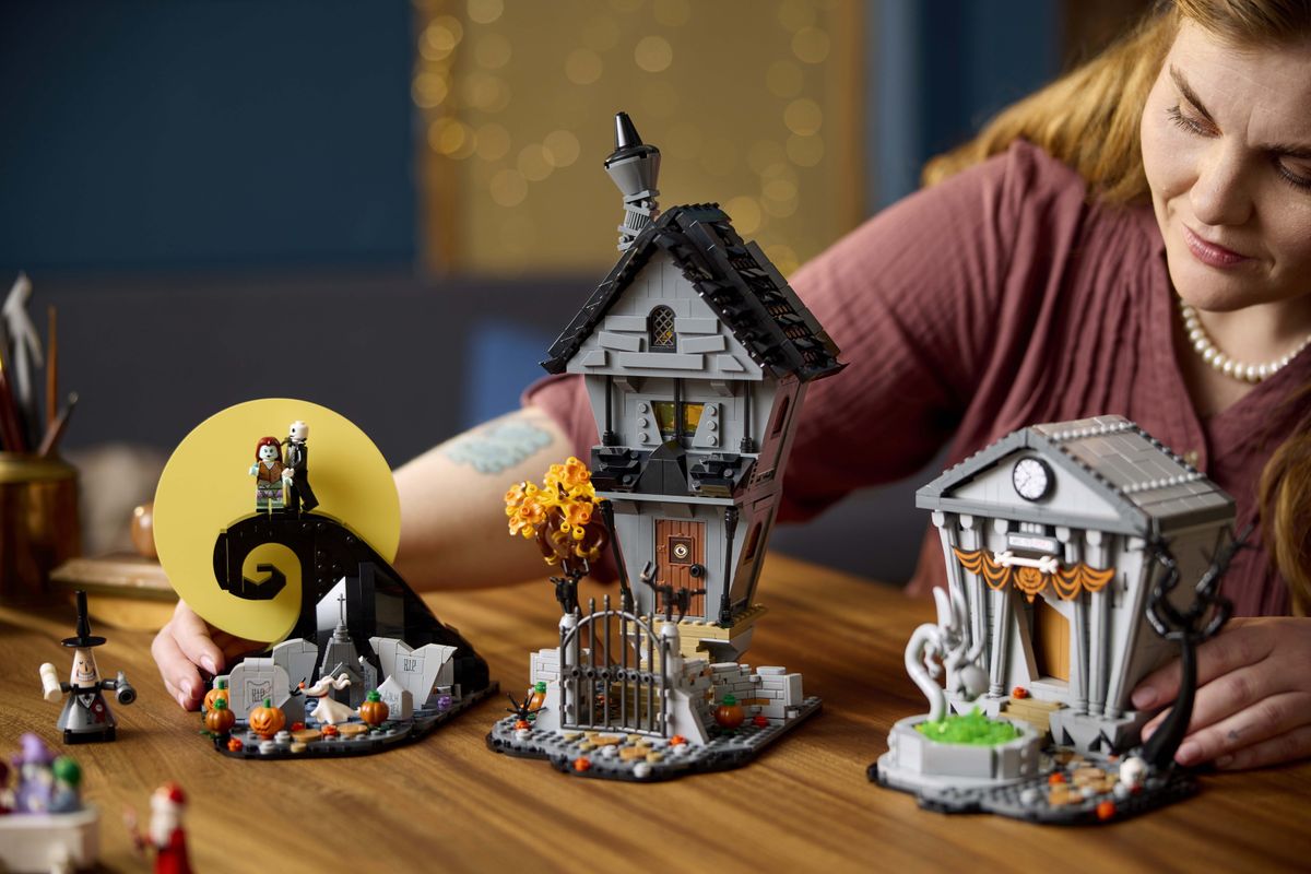 What's This? LEGO Unveil Set Honouring Tim Burton's Nightmare Before Christmas