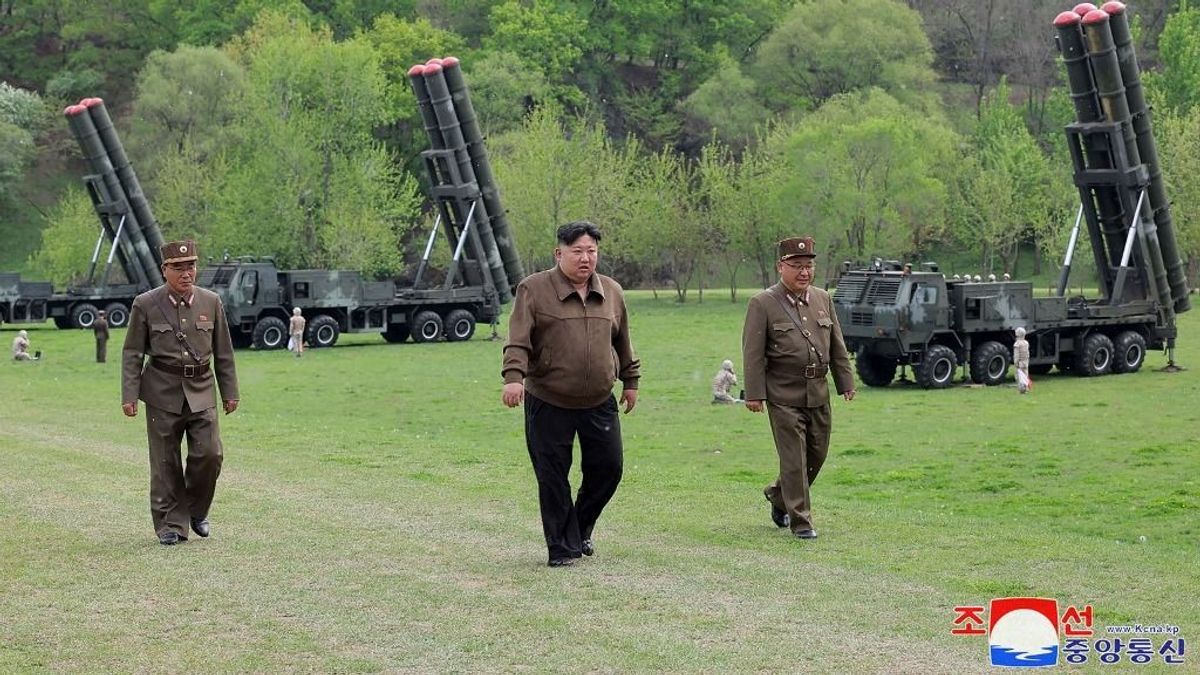 Kim Dzsongun újfent bepipult: atommal válaszolna a fenyegetésekre