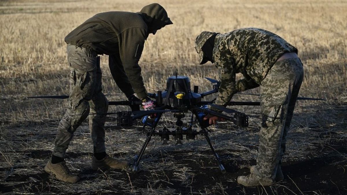 Orosz kapcsolatai miatt bukott meg az ukrán vezérkari főnök
