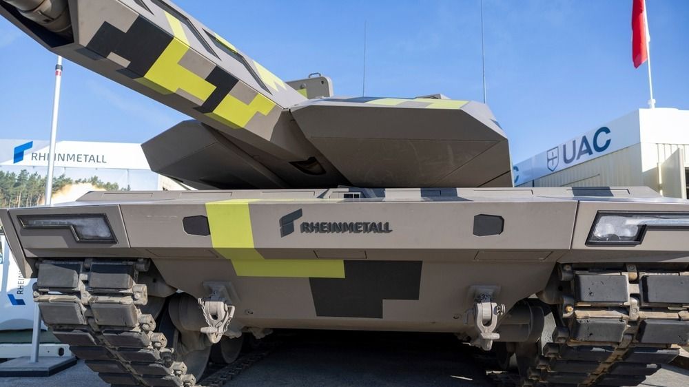 A Rheinmetall részben Magyarországon gyártott tankokat szállít az olaszokna, története egyik legnagyobb üzletét kötötte
2023-08-26,Radom,Poland,The,Panther,Kf51,Is,A,German,Main