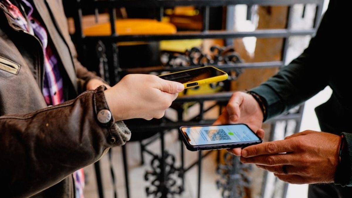 Viszlát útlevél, személyi igazolvány, az EU-ban elég lesz a mobiltelefon is!