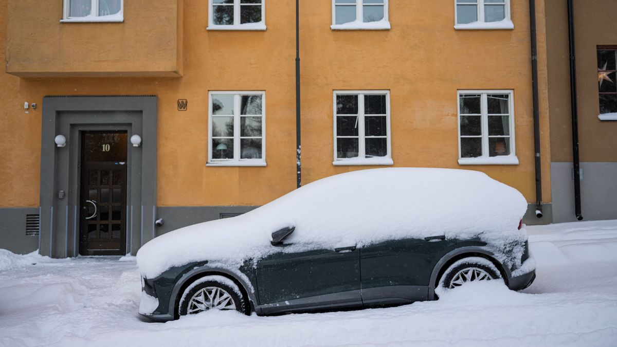 Elhasalt a svéd zöldlobbi: mégsem tiltják ki az autókat Stockholm központjából