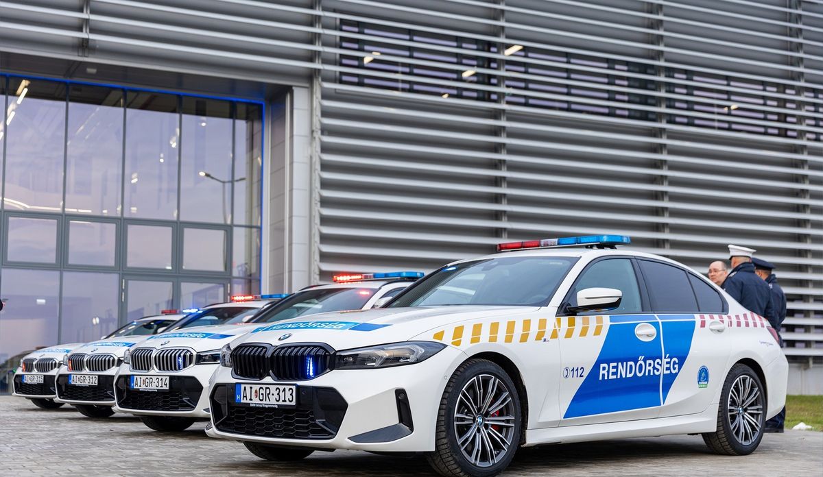 A magyar rendőrség szerdától már négy BMW-vel is üldözi a bánt Debrecenben