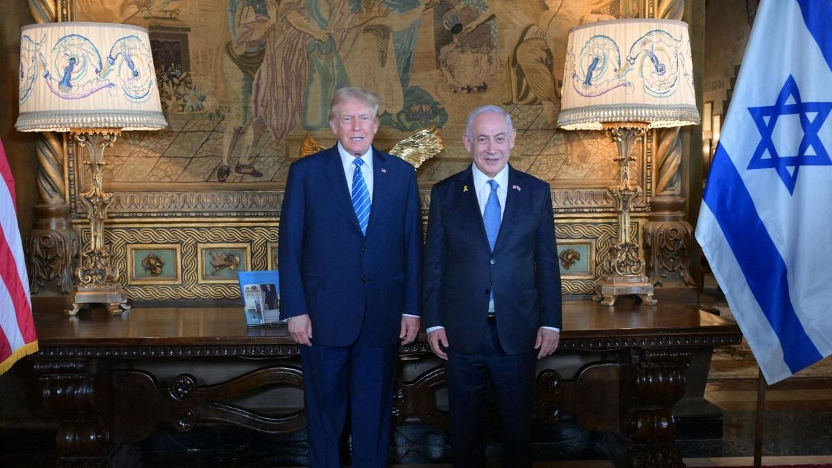 Former US President Trump meets with Israeli Prime Minister Netanjahu in Florida