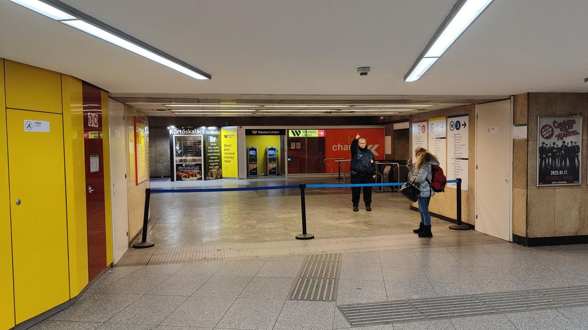 metró
deák ferenc tér
2-es metró