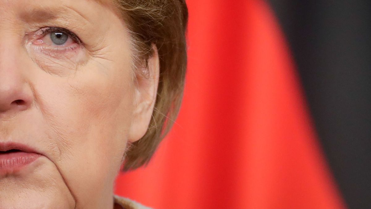 Angela Merkel nem hajlandó elvinni a balhét az ukrajnai háborúért 