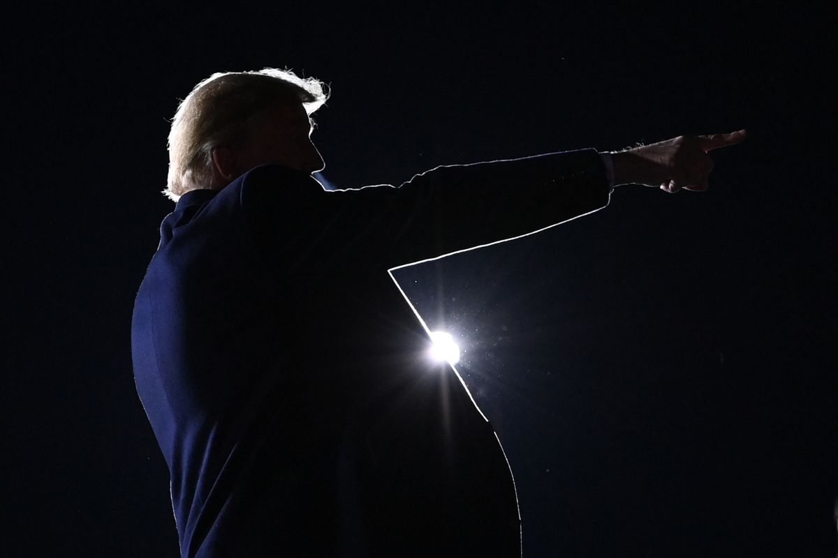 Trump holds rally on eve of twin runoffs in Georgia which will determine control of Senate