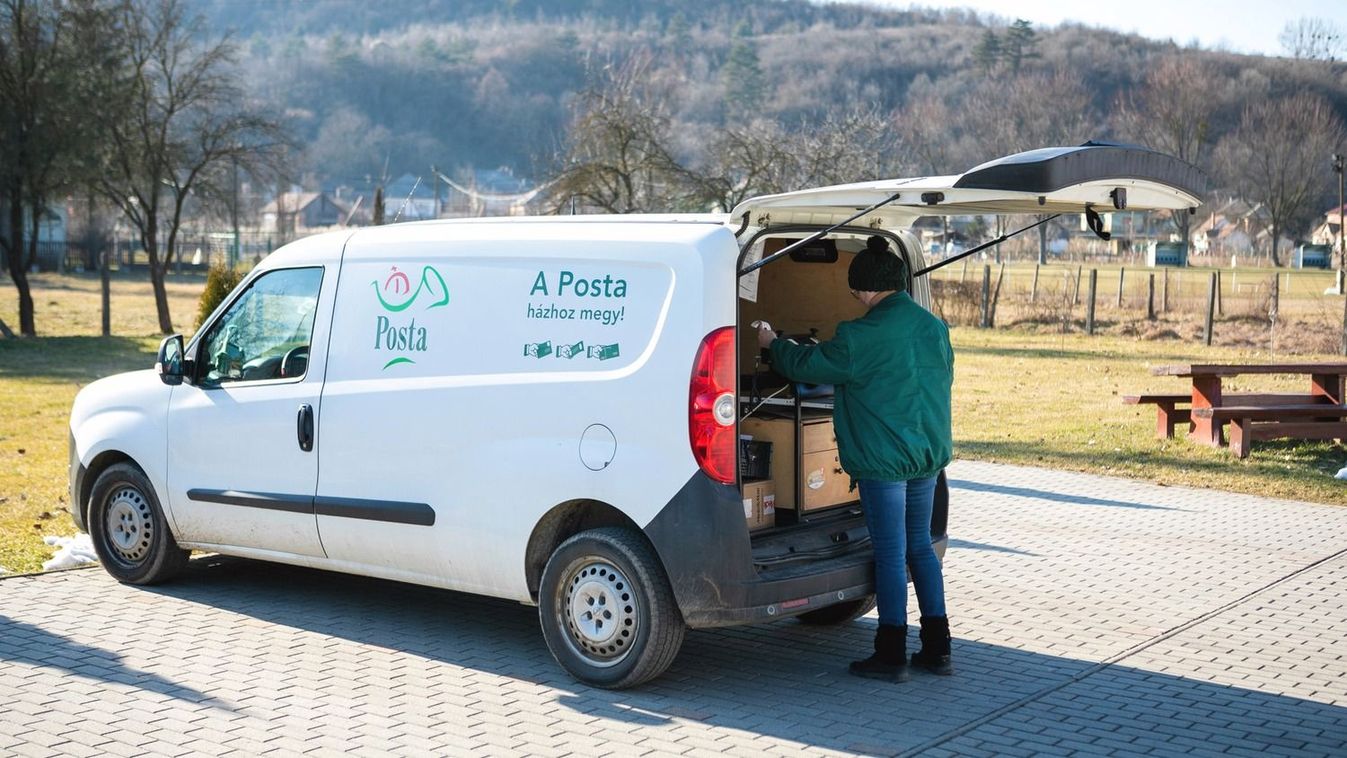 BDAN236220230214 - Mobilposta (Magyar Posta) - Mikófalva - Berán Dániel, BD / Heves Megyei Hírlap20230214 MikófalvaMobil posta (Magyar Posta).   Fotó: Berán Dániel BD Heves Megyei Hírlap