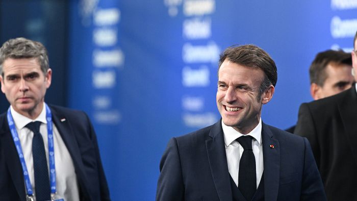 MACRON, Emmanuel