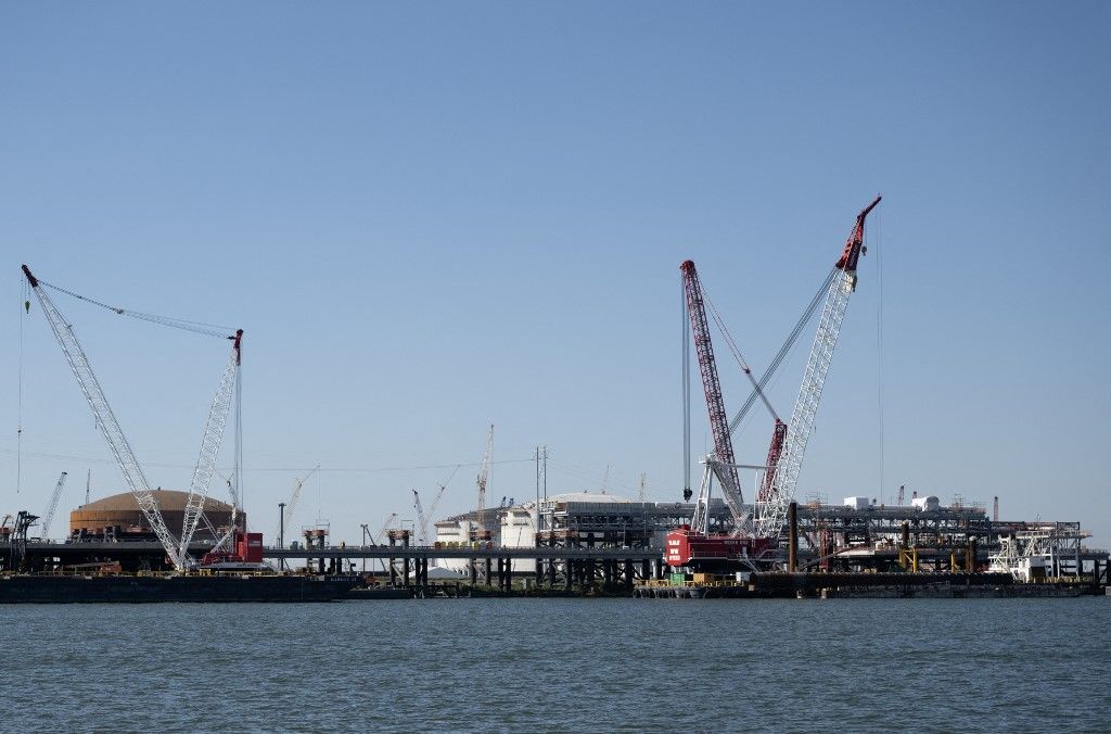 With the Mississippi River at an all-time low, Louisiana's drinking water supply is in jeopardy, lng